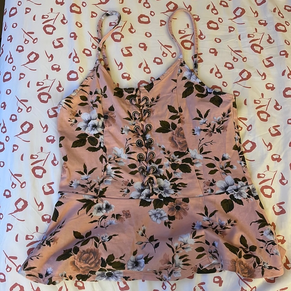 American Eagle Tank Size: XS Pink/Floral
